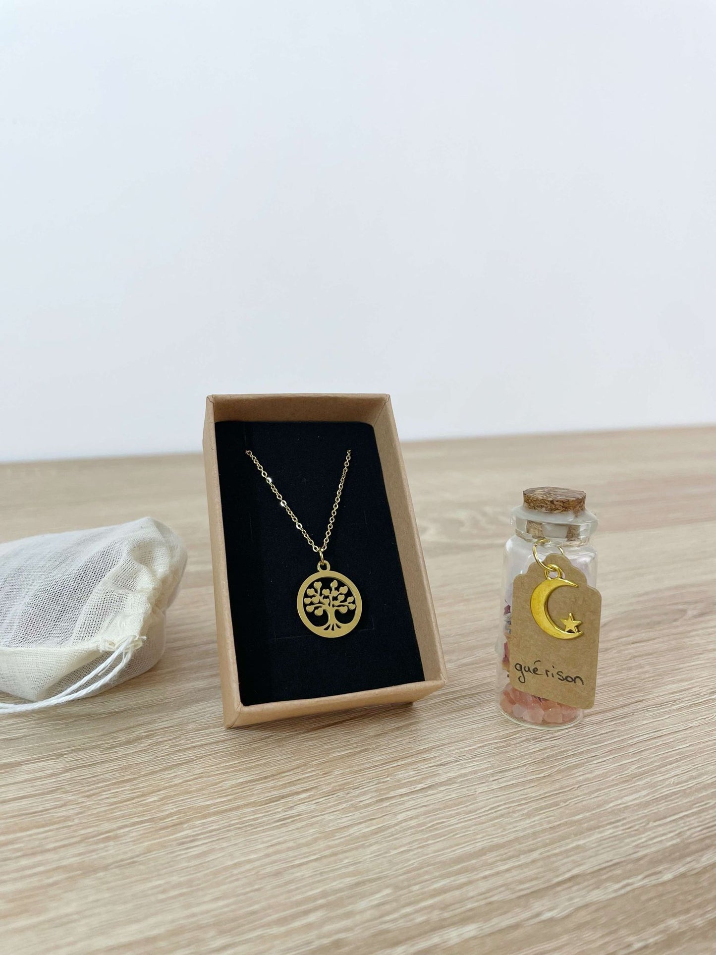 Collier Doré + Infusion de Bain + Fiole Guérison